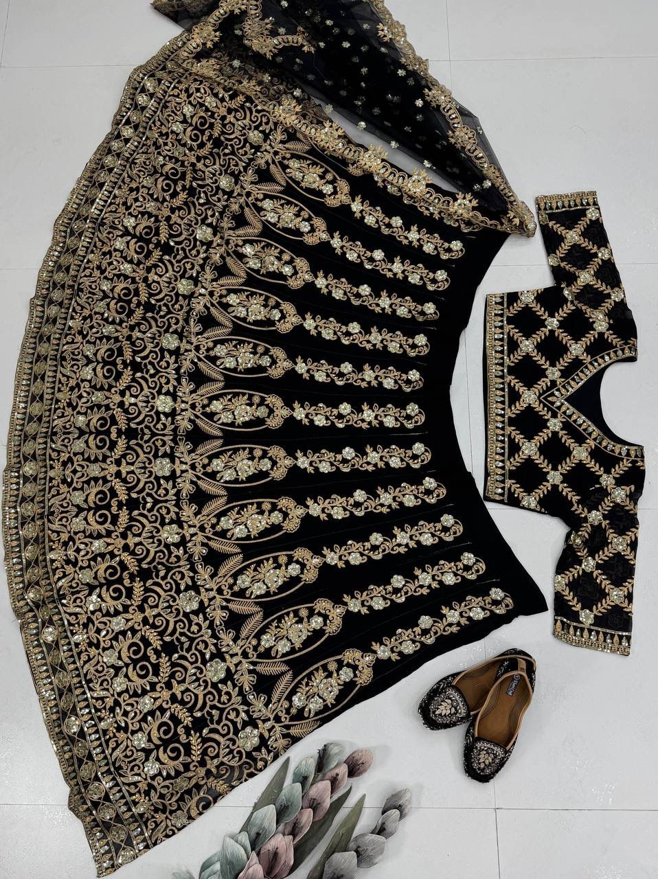 Luxury Black Bridal Lehenga Set with Heavy Embroidery & Handwork