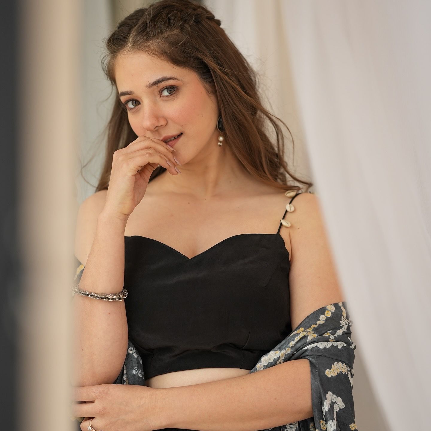 Exclusive Georgette Drape Skirt Set with Kodi Work Blouse & Kota Checks Shrug – SC-279